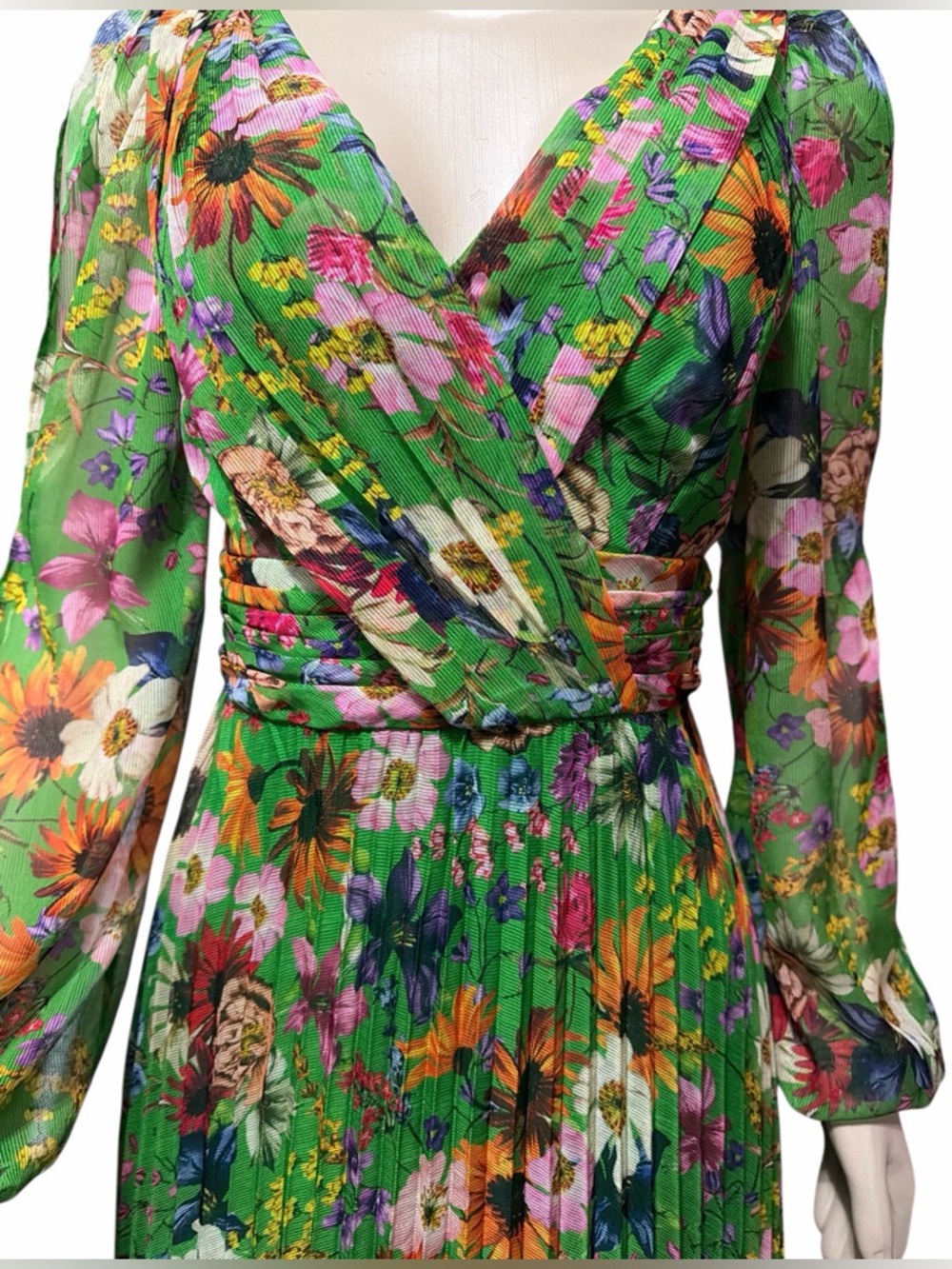Betsy & Adam Sz 4  Floral Long Sleeve Cold Shoulder Pleated Gown Formal Green - Picture 7 of 15